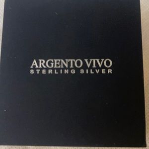 ARGENTO VIVO STERLING SILVER Heart & Cross STUDS